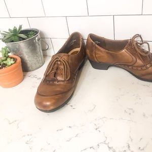 Earth Origins Booties Oxfords